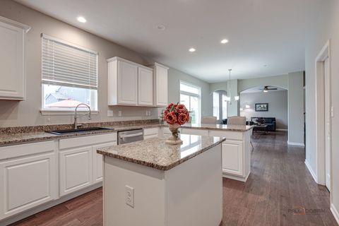 Tiny photo for 34075 N Jenna Lane, Gurnee, IL 60031 (MLS # 12497406)