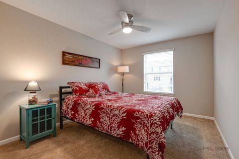 Tiny photo for 34075 N Jenna Lane, Gurnee, IL 60031 (MLS # 12497406)