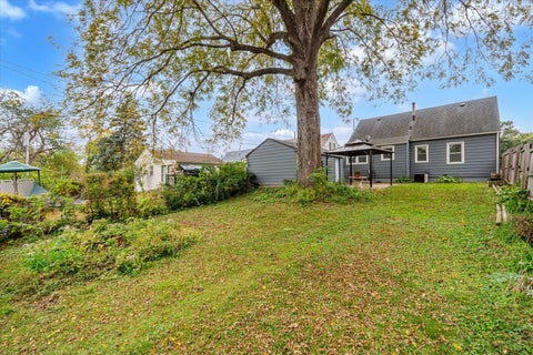 Tiny photo for 41 Blackhawk Hills Drive, Rock Island, IL 61201 (MLS # 12779925)
