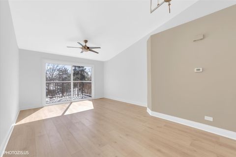 Tiny photo for 2831 S Embers Lane, Arlington Heights, IL 60005 (MLS # 12596432)