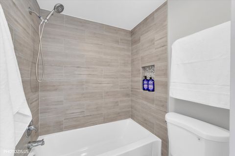 Tiny photo for 2831 S Embers Lane, Arlington Heights, IL 60005 (MLS # 12596432)