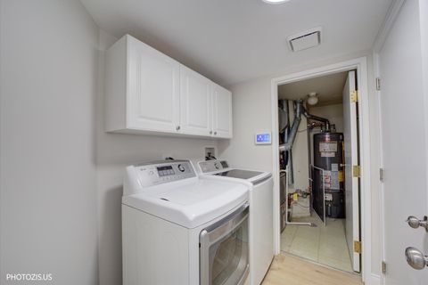 Tiny photo for 2831 S Embers Lane, Arlington Heights, IL 60005 (MLS # 12596432)