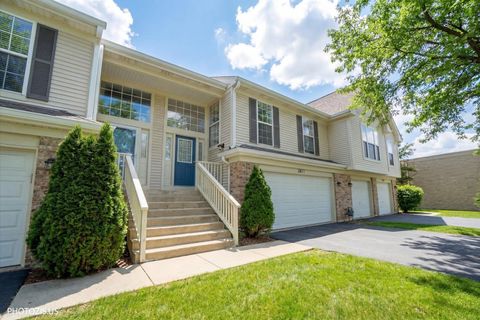 Tiny photo for 2831 S Embers Lane, Arlington Heights, IL 60005 (MLS # 12596432)
