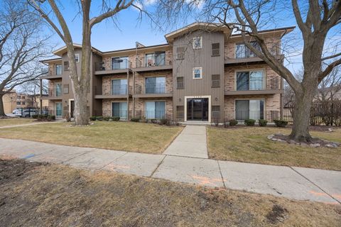 Photo of 3709 W 119th Street #107, Alsip, IL 60803 (MLS # 12577020)