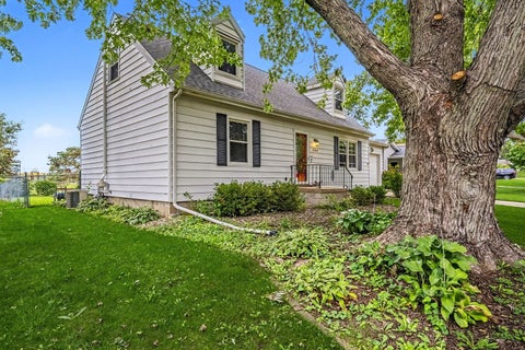 Tiny photo for 3104 Winchester Drive, Bloomington, IL 61704 (MLS # 12769511)