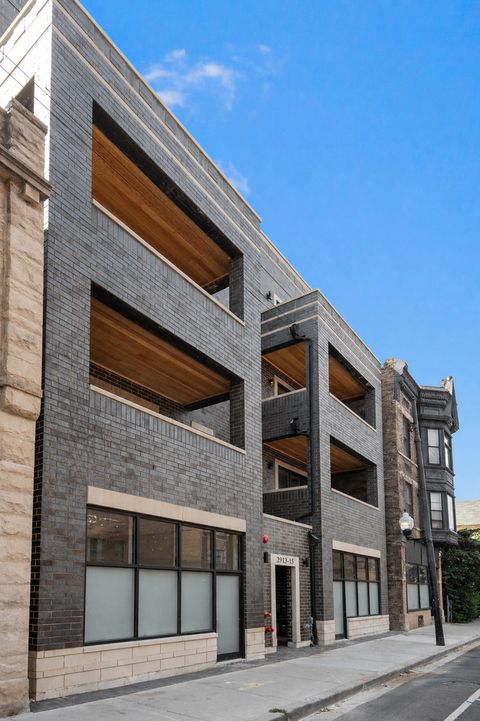 Photo of 2913 W Belmont Avenue #1A, Chicago, IL 60618 (MLS # 12632285)