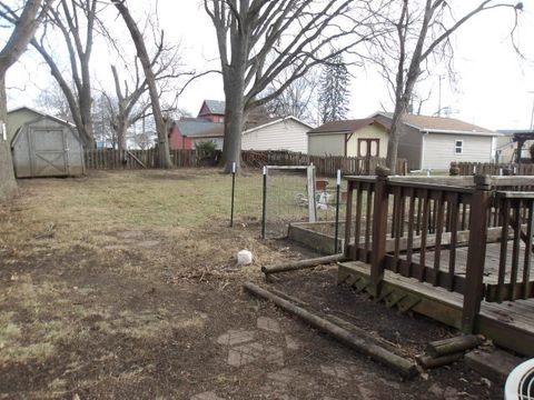 Tiny photo for 108 N Locust Street, Maroa, IL 61756 (MLS # 12556721)