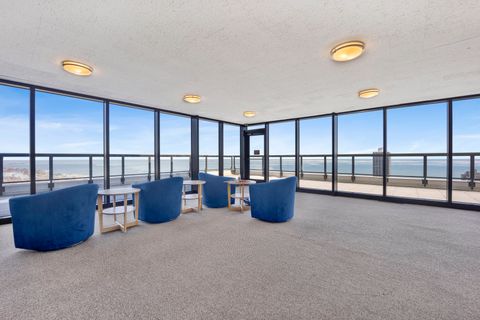 Tiny photo for 1560 N Sandburg Terrace #4109J, Chicago, IL 60610 (MLS # 12508611)