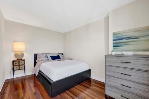 Tiny photo for 1560 N Sandburg Terrace #4109J, Chicago, IL 60610 (MLS # 12508611)