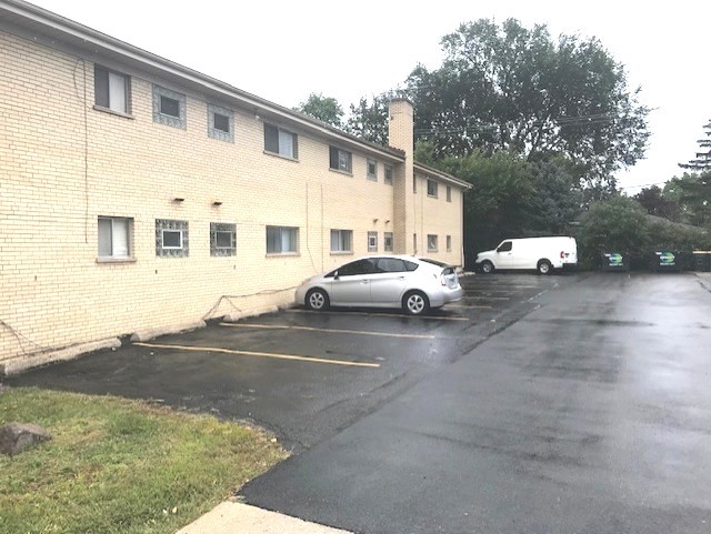 725 BUSSE Highway 10