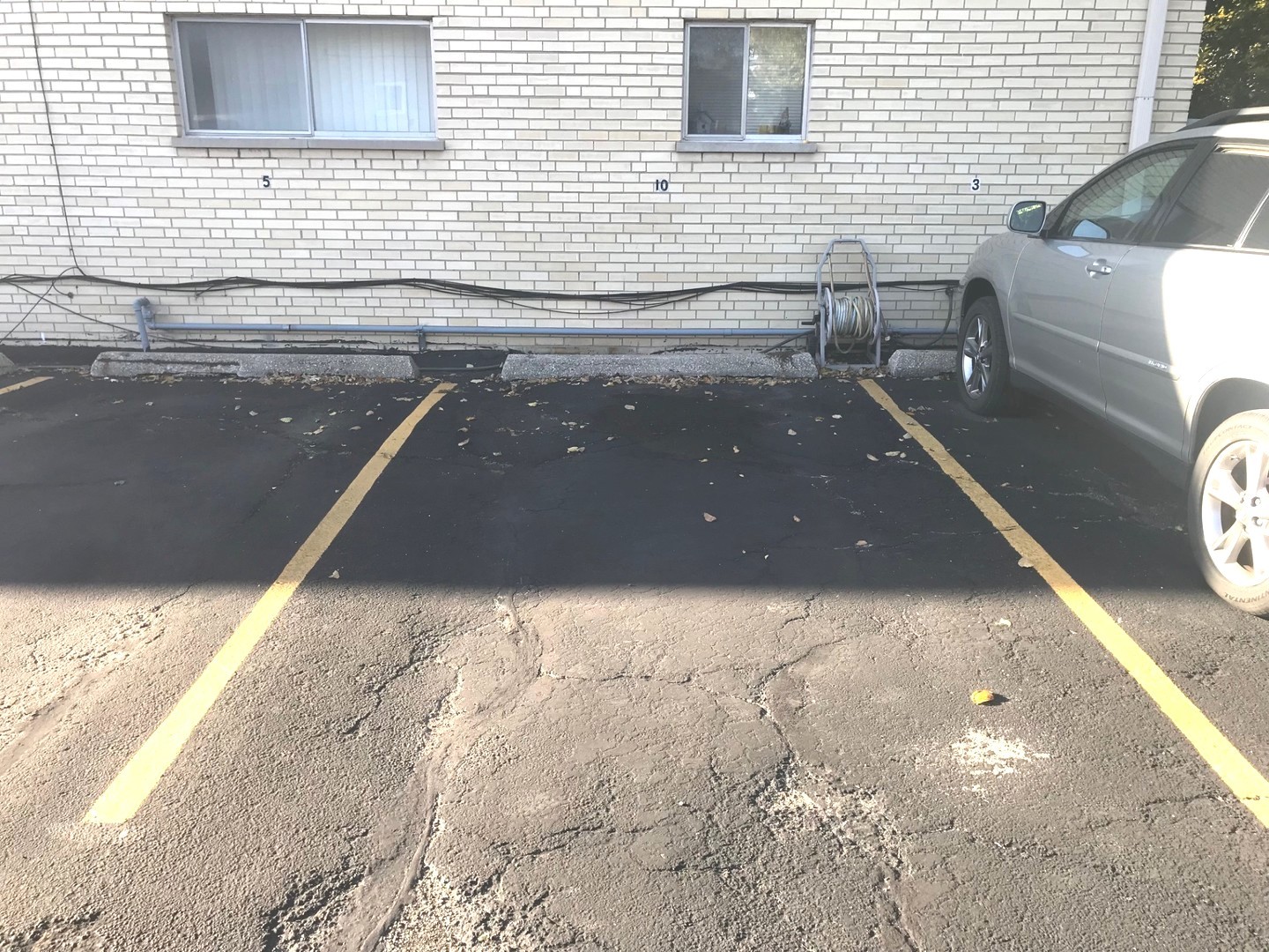 725 BUSSE Highway 10