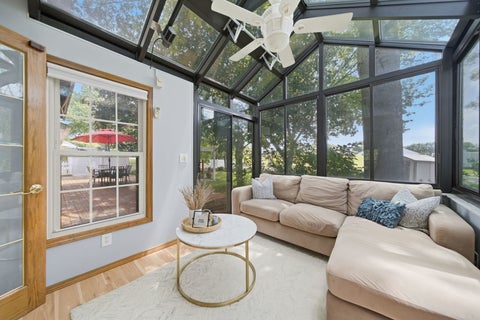 Tiny photo for 1907 Jeanette Avenue, St. Charles, IL 60174 (MLS # 12693985)