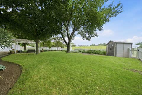 Tiny photo for 1907 Jeanette Avenue, St. Charles, IL 60174 (MLS # 12693985)