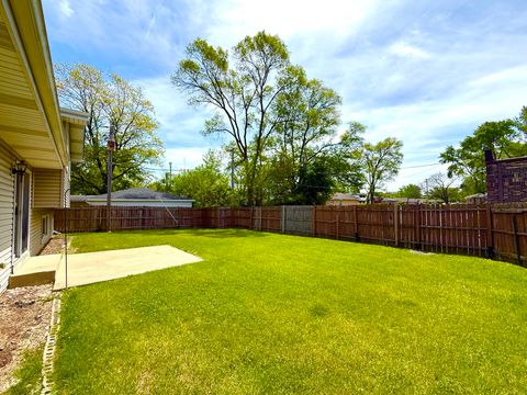 Tiny photo for 424 E Clark Street, Glenwood, IL 60425 (MLS # 12375413)