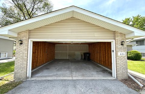 Tiny photo for 424 E Clark Street, Glenwood, IL 60425 (MLS # 12375413)
