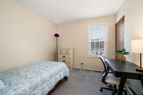 Tiny photo for 29W477 Blackthorn Lane, Warrenville, IL 60555 (MLS # 12519902)