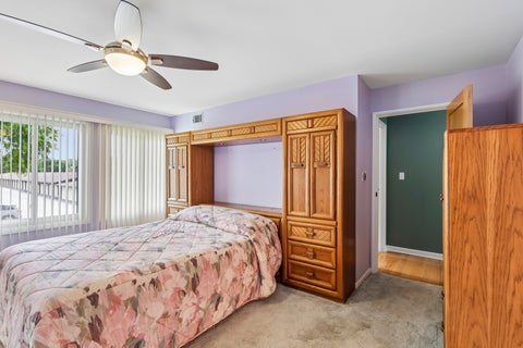 Tiny photo for 1320 Cass Lane W #201, Westmont, IL 60559 (MLS # 12679295)