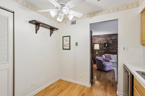 Tiny photo for 1320 Cass Lane W #201, Westmont, IL 60559 (MLS # 12679295)