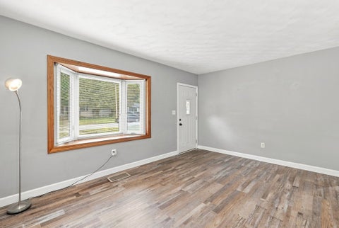 Tiny photo for 347 W 32nd Street, Davenport, IA 52803 (MLS # 12748314)
