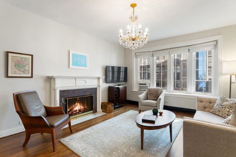 Tiny photo for 70 E Scott Street #307, Chicago, IL 60610 (MLS # 12606360)