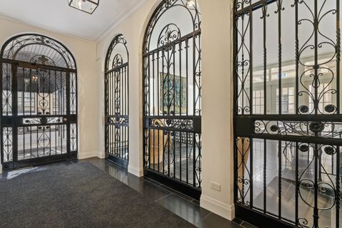 Tiny photo for 70 E Scott Street #307, Chicago, IL 60610 (MLS # 12606360)