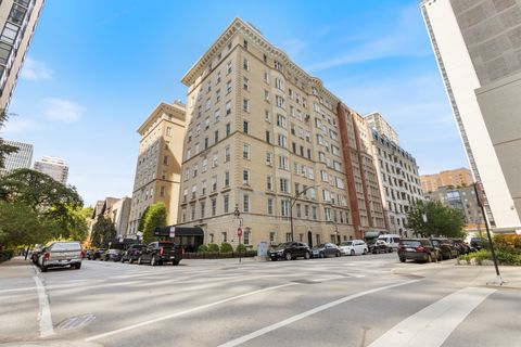 Tiny photo for 70 E Scott Street #307, Chicago, IL 60610 (MLS # 12606360)