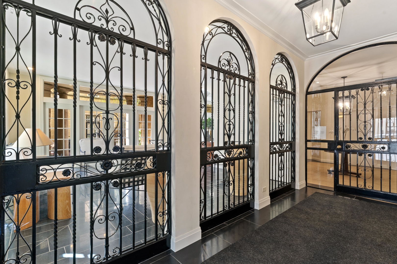 70 E Scott Street 307