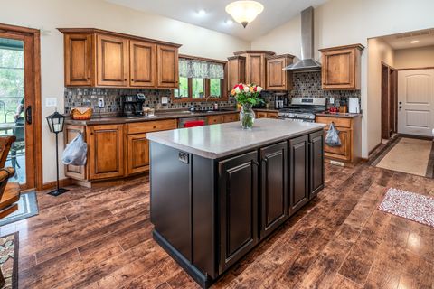 Tiny photo for 1358 Pershing Road, West Frankfort, IL 62896 (MLS # 12615157)