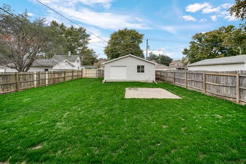 Tiny photo for 419 N WABASH Avenue, Bradley, IL 60915 (MLS # 12497614)