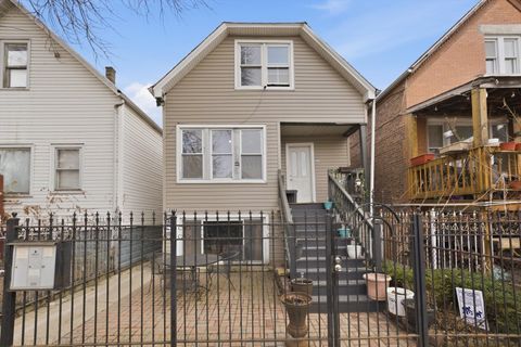 Photo of 2223 W 50th Place, Chicago, IL 60609 (MLS # 12577844)