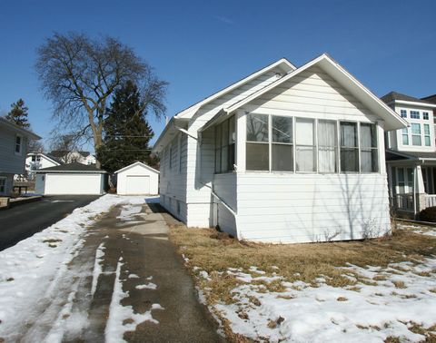 Photo of Downers Grove, IL 60515 (MLS # 12567072)