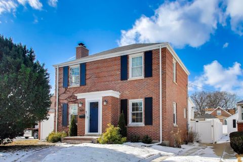 Photo of 1614 N 76th Avenue, Elmwood Park, IL 60707 (MLS # 12554177)