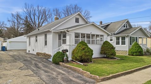 Photo of 318 Spruce Street, Dixon, IL 61021 (MLS # 12599422)