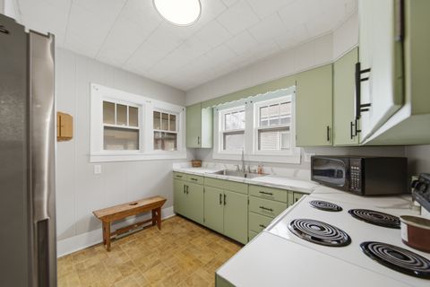 Tiny photo for 318 Spruce Street, Dixon, IL 61021 (MLS # 12599422)