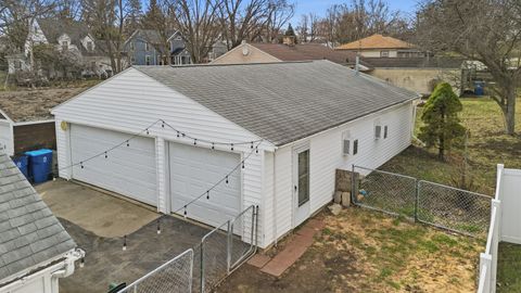 Tiny photo for 318 Spruce Street, Dixon, IL 61021 (MLS # 12599422)