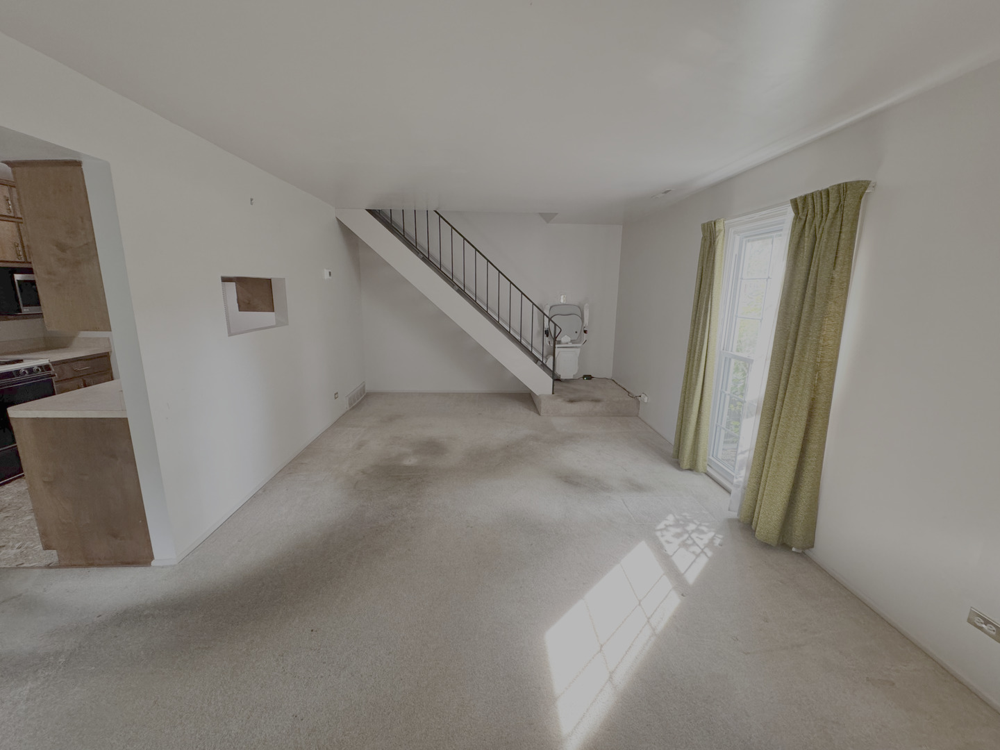Properties 4 1674 Williamsburg Court D
