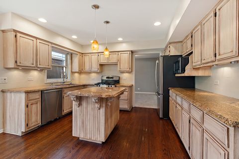 Tiny photo for 13050 S Elizabeth Drive, Plainfield, IL 60585 (MLS # 12610721)