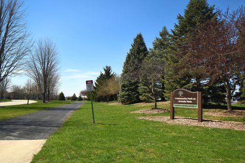 Tiny photo for 13050 S Elizabeth Drive, Plainfield, IL 60585 (MLS # 12610721)