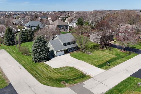 Tiny photo for 13050 S Elizabeth Drive, Plainfield, IL 60585 (MLS # 12610721)