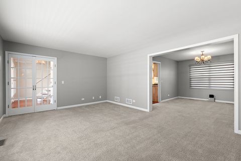 Tiny photo for 13050 S Elizabeth Drive, Plainfield, IL 60585 (MLS # 12610721)