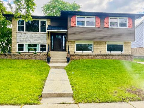 Photo of 16327 Olcott Avenue, Tinley Park, IL 60477 (MLS # 12645934)