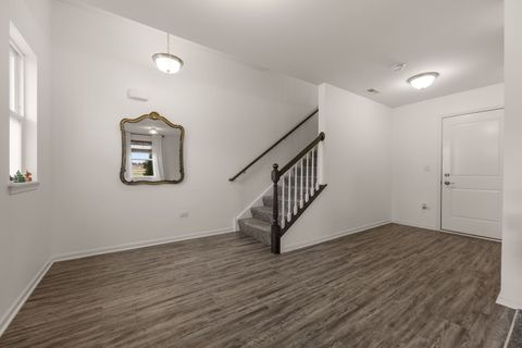 Tiny photo for 4196 Irving Road, Aurora, IL 60504 (MLS # 12590845)