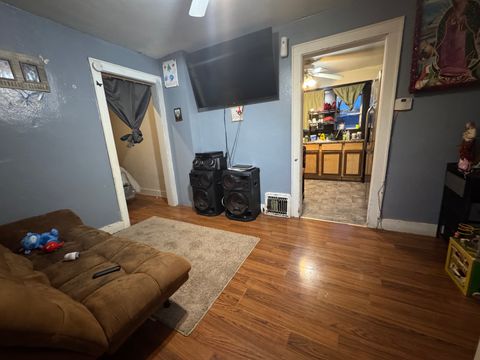 Tiny photo for 906 Avenue G, Sterling, IL 61081 (MLS # 12572292)