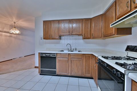 Tiny photo for 9824 Garden Court, Schiller Park, IL 60176 (MLS # 12587158)