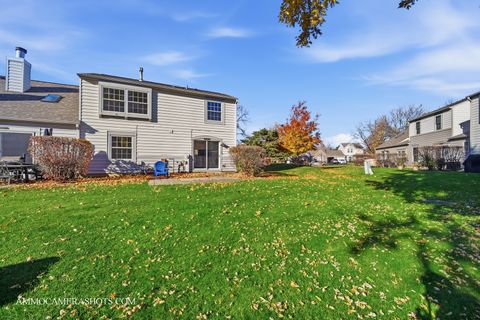 Tiny photo for 1329 Gloucester Circle, Carol Stream, IL 60188 (MLS # 12514907)