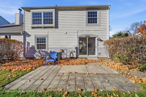 Tiny photo for 1329 Gloucester Circle, Carol Stream, IL 60188 (MLS # 12514907)