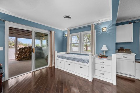 Tiny photo for 3213 South Shore Drive, Moline, IL 61265 (MLS # 12622867)