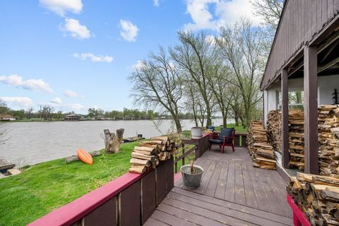 Tiny photo for 3213 South Shore Drive, Moline, IL 61265 (MLS # 12622867)