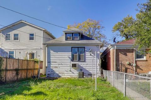 Tiny photo for 3449 N Kostner Avenue, Chicago, IL 60641 (MLS # 12509915)