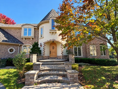 Photo of 26421 N Middleton Parkway, Mundelein, IL 60060 (MLS # 12778083)